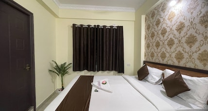 EAST PARK PREMIUM SUITS Room Type - Premium Rooms AC EAST PARK PREMIUM SUITS Room Type - Premium Rooms AC
