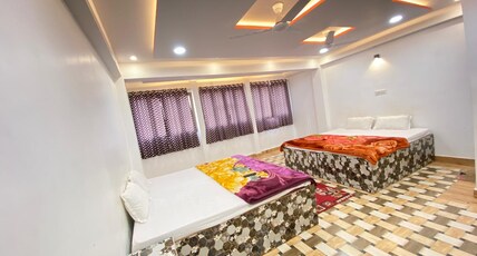 Bebi Palace Varanasi Room Type - Deluxe NON AC 4 Bed