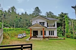 Meera Homestay - 2BH, Home Food, Estate, One Group Only