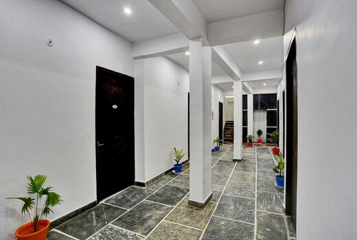 Hotel O Alacia Stays