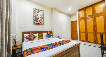 Via Galaxy II Room Type - Deluxe Room