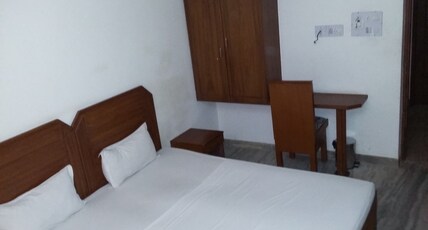 Hotel Park Avenue Room Type - Non AC Double Room