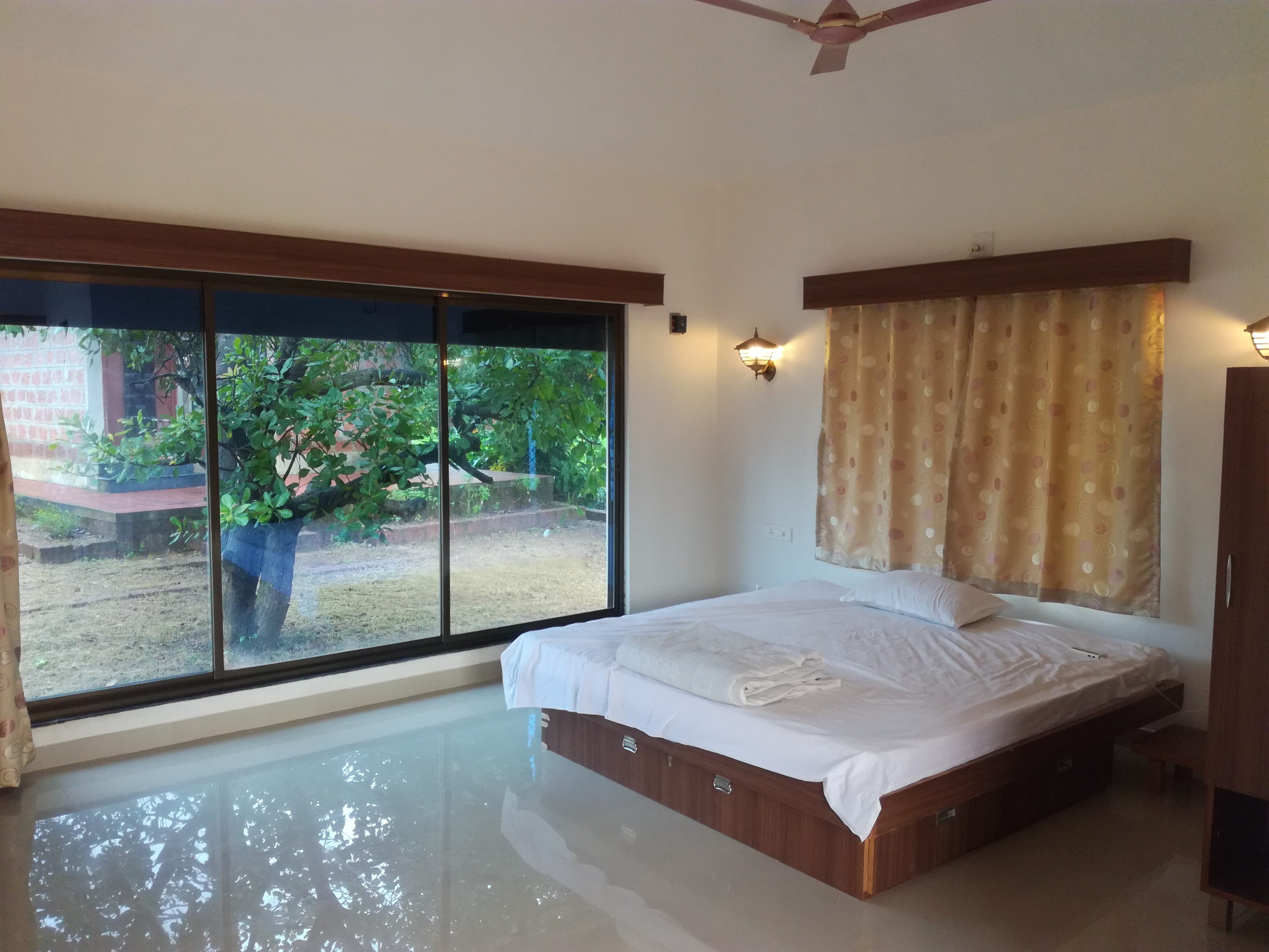 Aranya Kutir Resort - Tap to explore photos