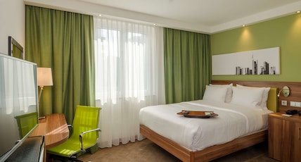 Hampton by Hilton Hamburg City Centre Room Type - QUEEN ROOM