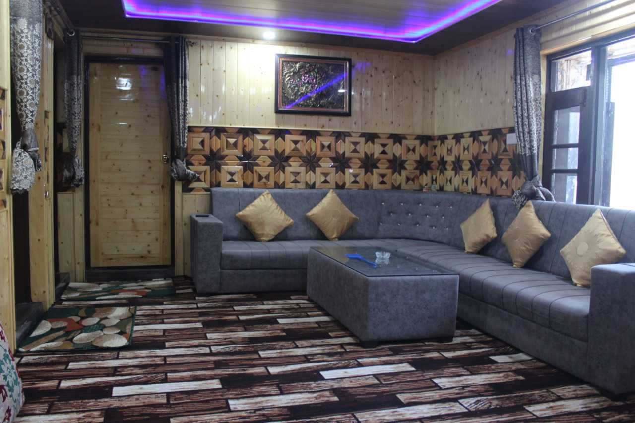 Hotel O Home Nafeel Homestay - Tap to explore photos