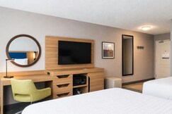 Hampton Inn & Suites by Hilton Chicago/St. Charles