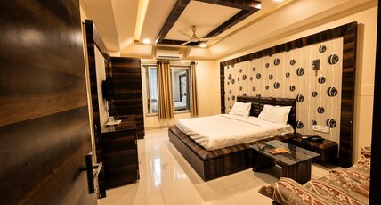 Sai Kripa Hotel Room Type - Deluxe Ac