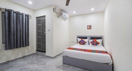 FabHotel Ivory Pearl Koramangala Room Type - Premium Room