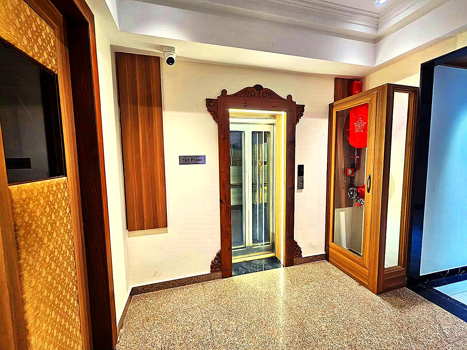 Main gallery