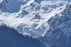 Blue Diamond Pahalgam