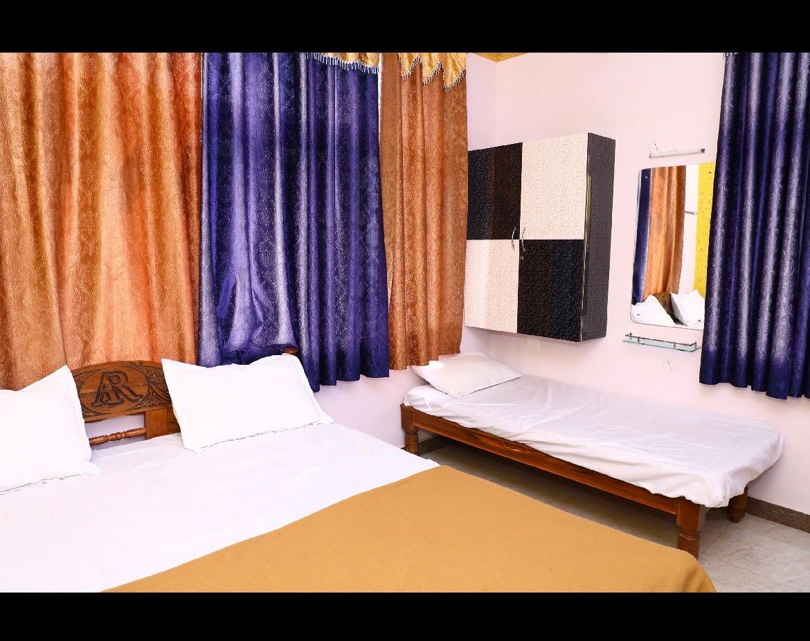 Vishwa Residency - Tap to explore photos