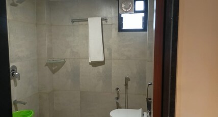 Avishkar Hotel Room Type - Deluxe Room