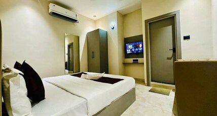 Hotel Sohana Room Type - Premium Room