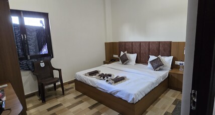 Hotel shree dharan IN Room Type - Bedroom 10