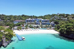 Crimson Resort and Spa Boracay