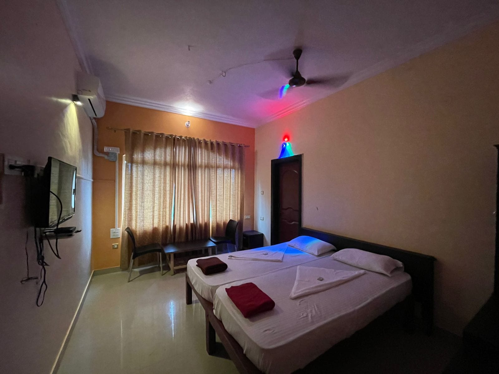 Varad international Kumta - Tap to explore photos