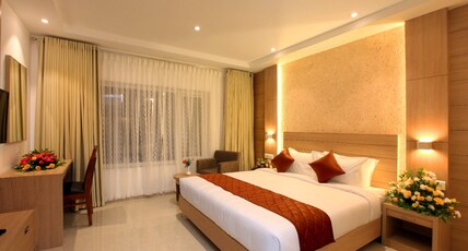 RAAS RESIDENCY Room Type - Deluxe