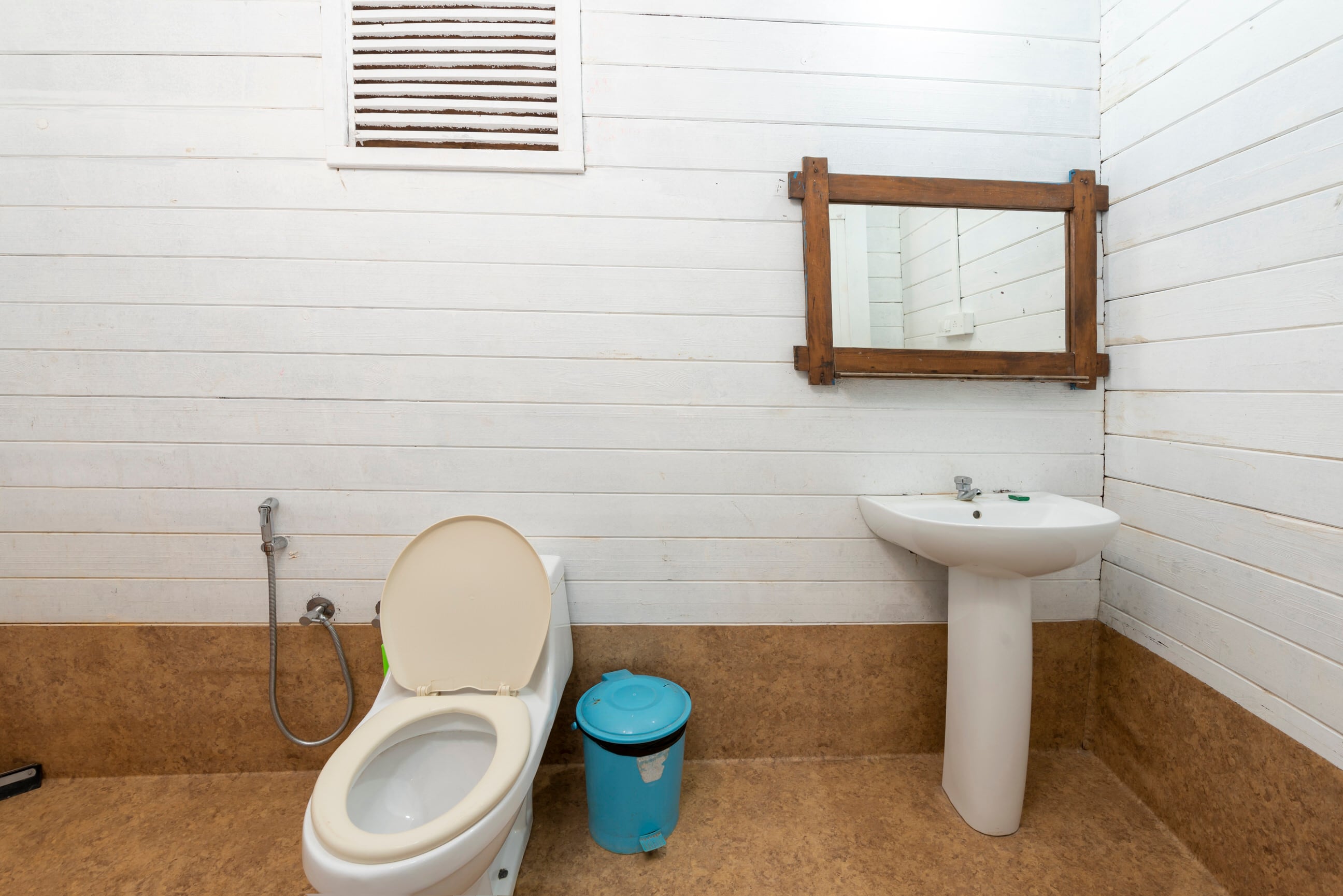 Sea Star Cottages | Rooms & Restaurant - Tap to explore photos