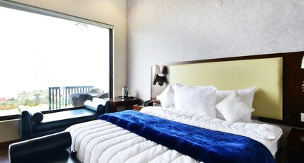 Mountain Trails | Rooms in a Pool Villa Room Type - Deluxe room