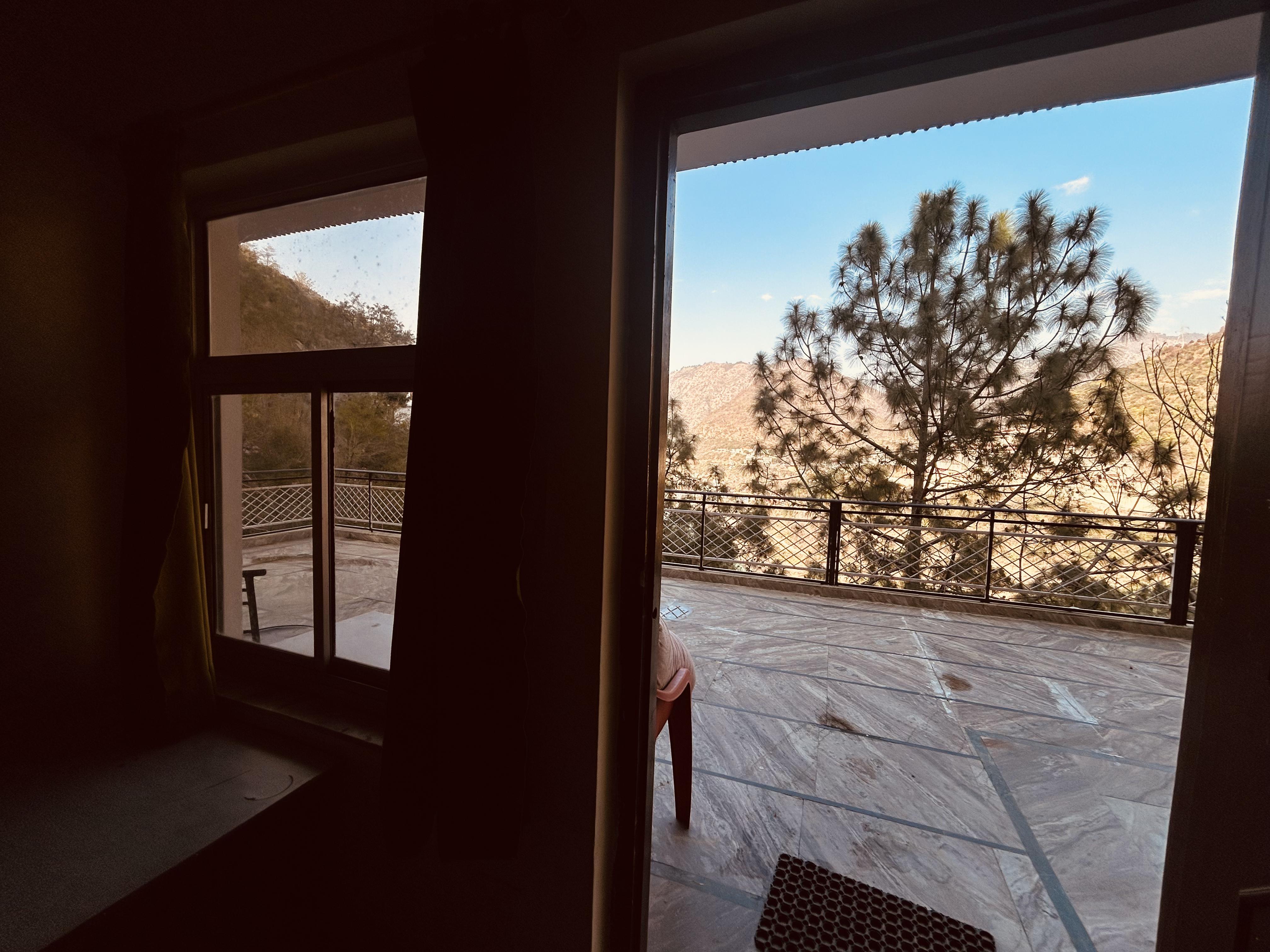 Motel Dev - Sangam View Property, Devprayag - Tap to explore photos