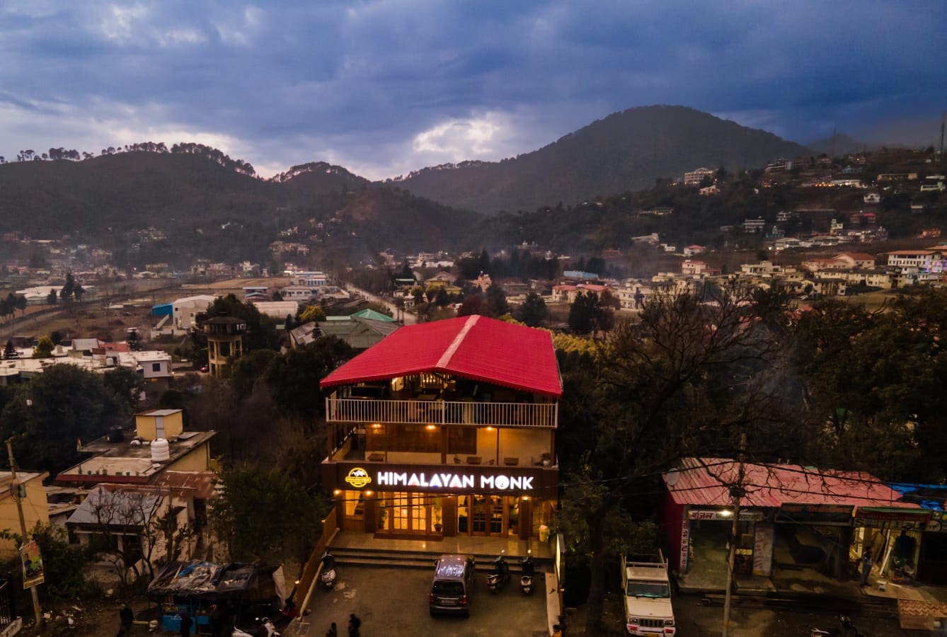 The Himalayan Monk Hotel Bhimtal by Wild Cherry Hotels - Tap to explore photos