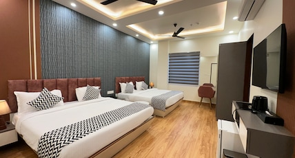 AANCHAL PALACE HOTEL Room Type - Family Suite Room