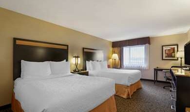 Best Western Plus Castle Rock Room Type - 2 Queen Beds, Non-Smoking, Microwave And Refrigerator, Wi-Fi, Full Breakfast