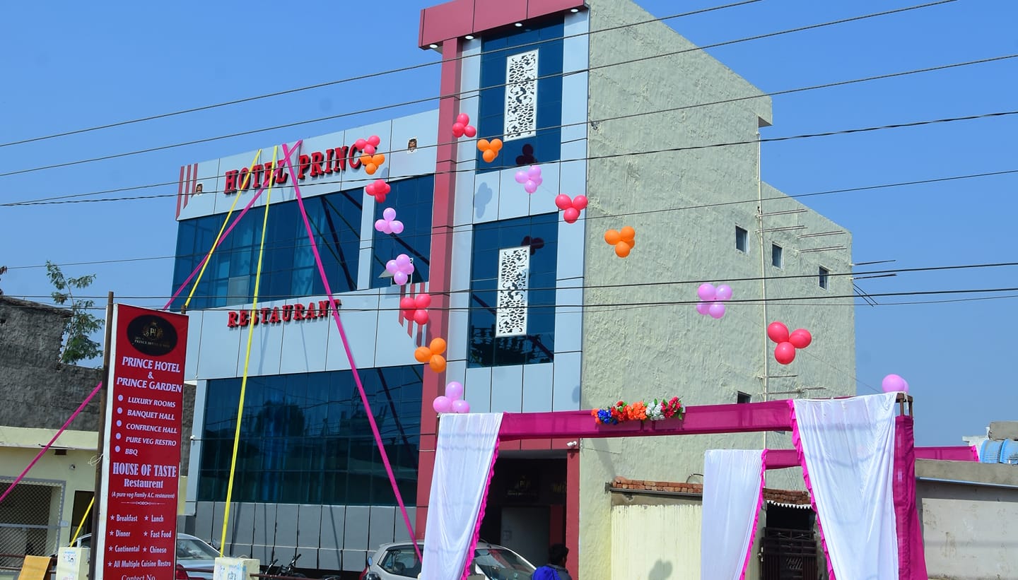 Prince Hotel & BBQ - Tap to explore photos