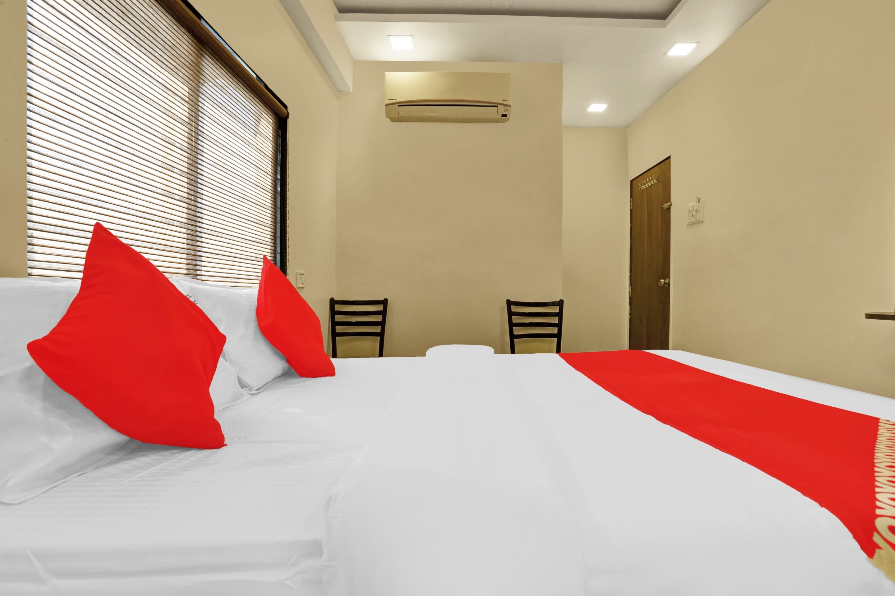 Hotel O Nandi Palace Lodging And Boarding - Tap to explore photos
