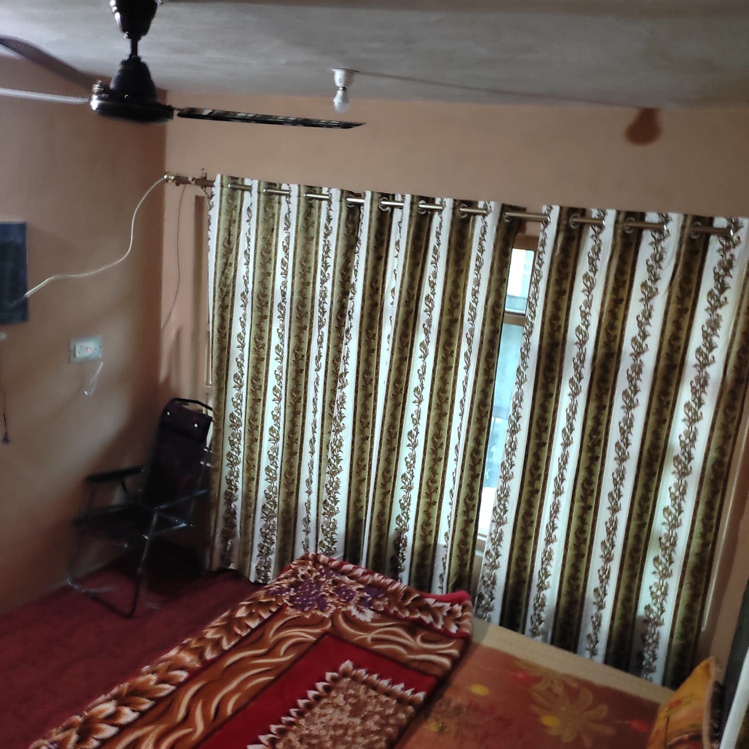 Gul Maroof Homestay - Tap to explore photos