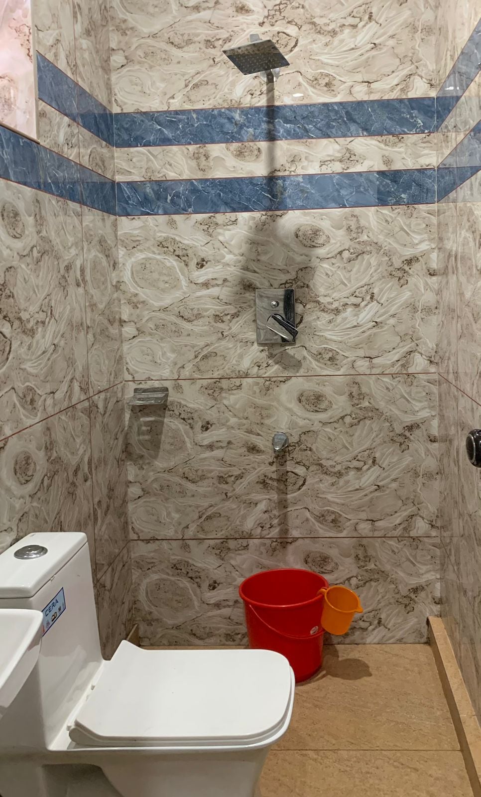 Sonnet Villa - Tap to explore photos