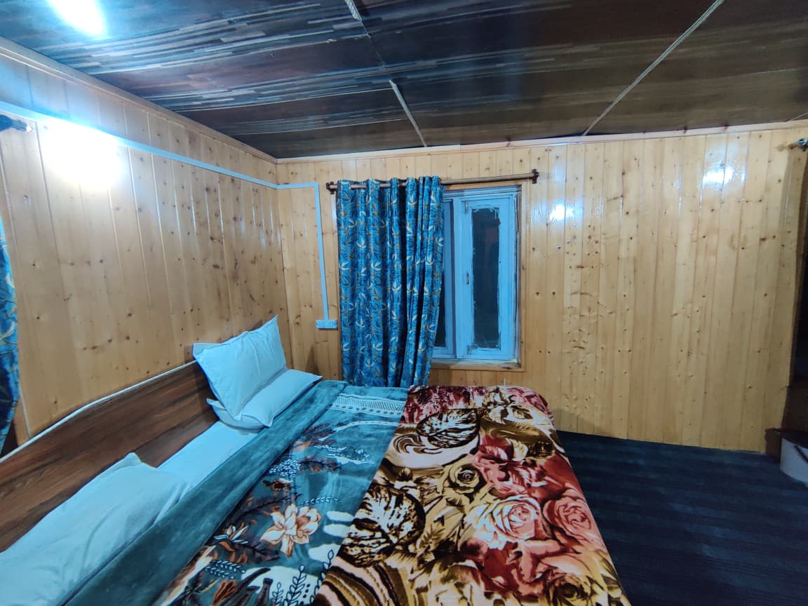 The Pahalgam GateWays - Tap to explore photos