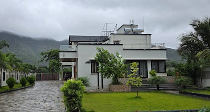 Manas Luxury Stays Room Type - Manas Luxury Stays Manas Luxury Stays Room Type - Manas Luxury Stays