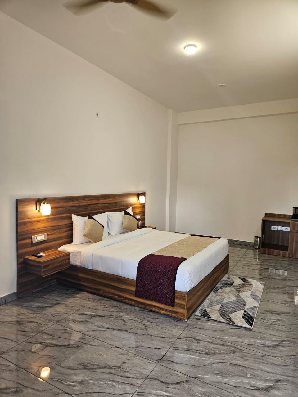 Five Elements Hotels Corbett Crown Resort - Tap to explore photos