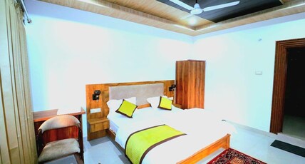 The Himalayan Majesty Room Type - Deluxe Room Twin Bed