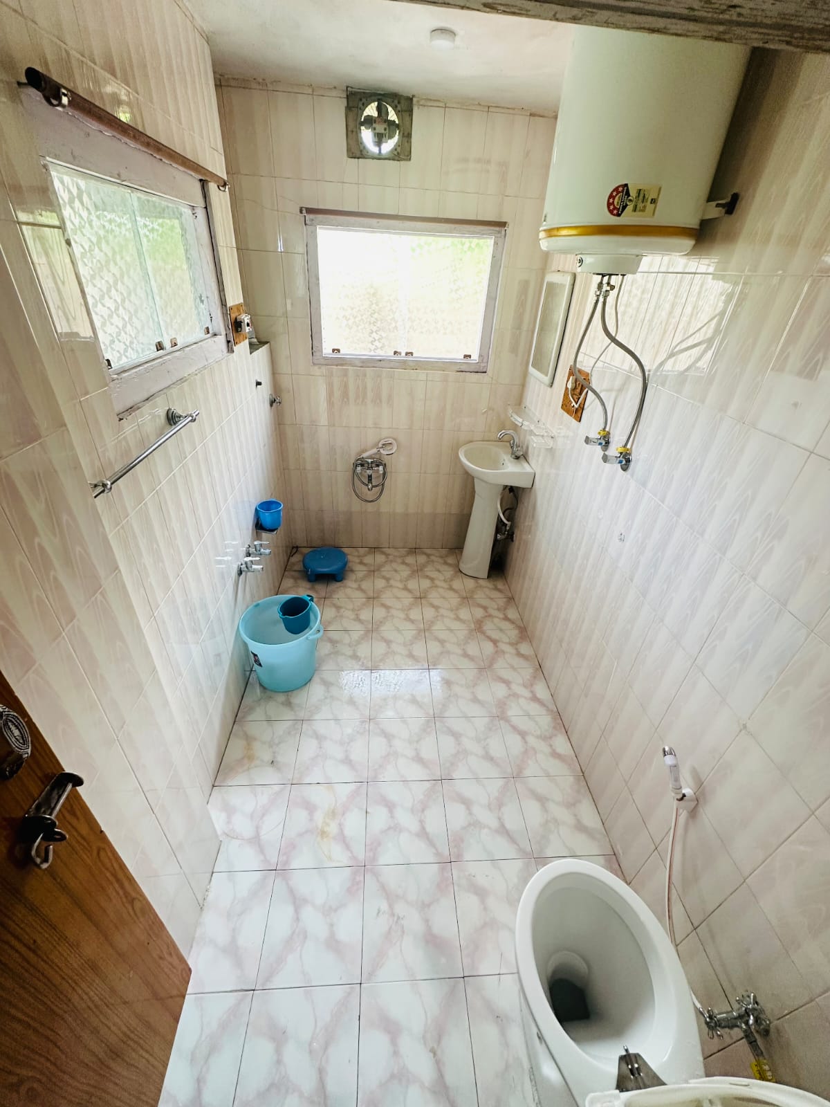 Gypsys Homestay - Tap to explore photos