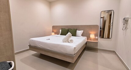 Rivana | LSF | Cosy 1BHK Flats | Washing Machine | Hitec City Room Type - Rivana LSF 203 305 503 1BHK Madhapur Rivana | LSF | Cosy 1BHK Flats | Washing Machine | Hitec City Room Type - Rivana LSF 203 305 503 1BHK Madhapur