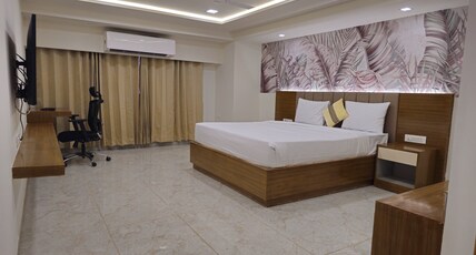 Ginger Ahmedabad, SG Road Highway Room Type - Luxe King Room