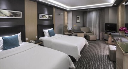 M Hotel Singapore City Centre Room Type - Premier with Two Single Beds