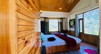 Hostelam The Mountain Story Manali Room Type - Panoramic Mountain View