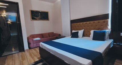 Hotel Harmony Room Type - Deluxe Room
