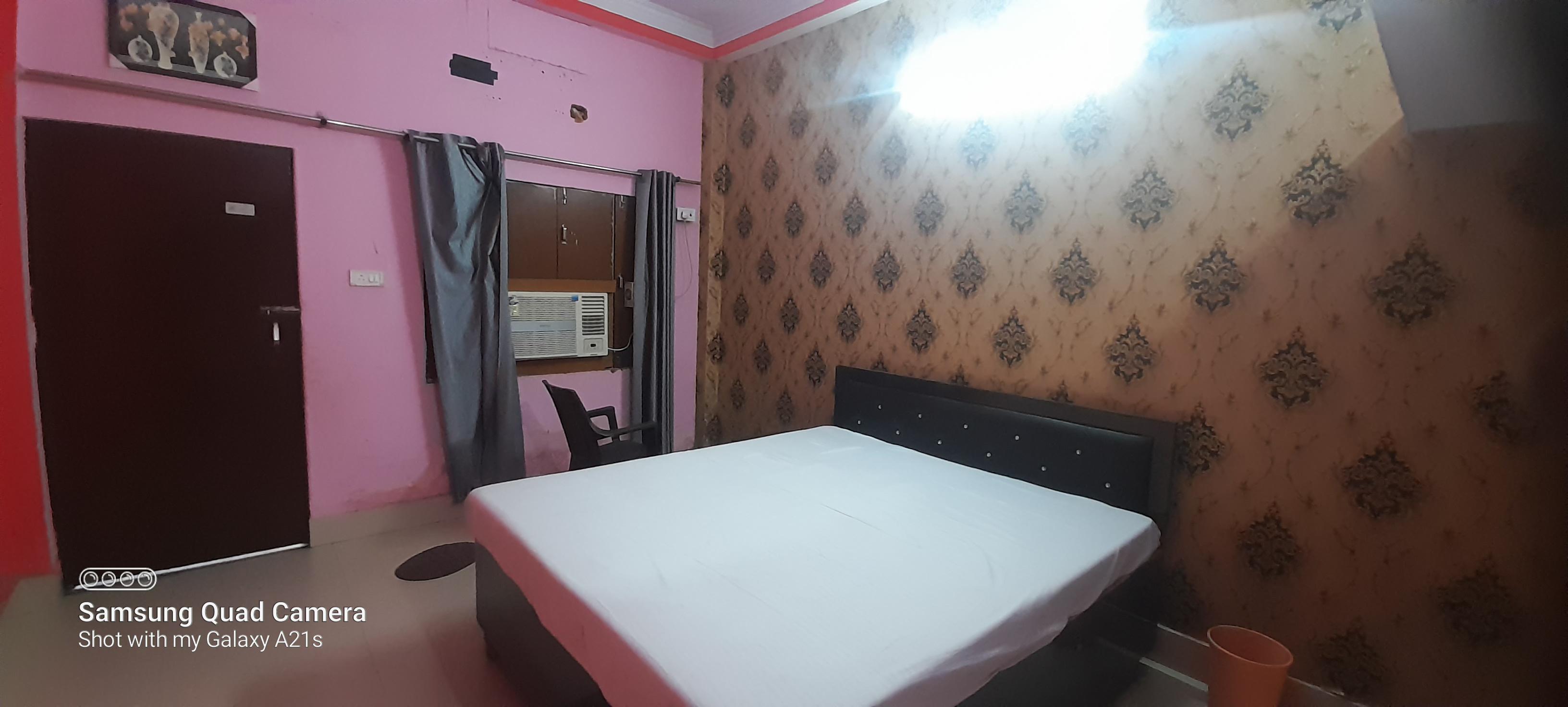 @mokshda home stay - Tap to explore photos
