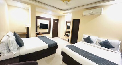 Hotel Krishna Sai Kutir Room Type - Krishna Sai Classic Family With Two Queen Beds (Non A.C)