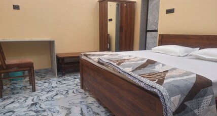 Shree Madhvam Homestay Room Type - Basic Room - Deluxe (with AC & Geyser)