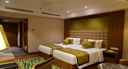 Lemon Tree Hotel,Siliguri Room Type - Superior Twin Room