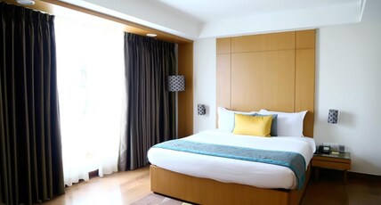 Lemon Tree Hotel Dehradun Room Type - Executive Suite