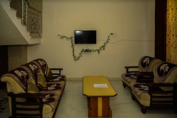 Aroma Homestay-Entire 3 BHK Villa - Tap to explore photos