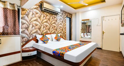 FabHotel Saroj Inn - Mumbai Naka Room Type - Premium Room