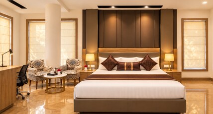 Crestline Shubh vilas Room Type - Super Deluxe Room with Ensuite Bathroom