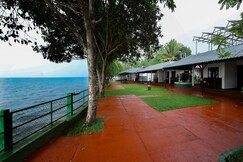 ILLIKKALAM LAKESIDE COTTAGES Kumarakom Kerala